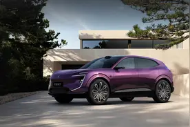 阿维塔 07 购车手册：增程比纯电便宜 1 万，推荐 23.99 万起的Max版图片