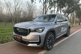 吉利星越L智擎vs长安CS75 PLUS，动力、底盘、空间全面对比图片