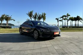 试驾腾势Z9：应对高速爆胎有绝活，基础造车力不虚56E图片