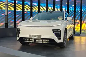 换电池不为降价？25万内，星纪元ET比问界M7更有性价比？图片