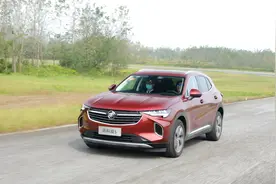 驾驶质感更好更舒适！试驾全新昂科威S图片