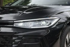 解读大众帕萨特PRO，两种外观，主推380TSI，实车表现如何？图片