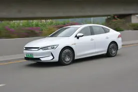 续航高 底盘质感佳 试驾秦PLUS EV 600KM旗舰型图片