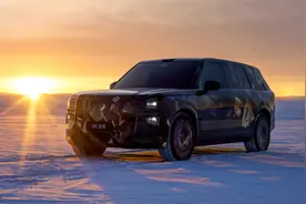 新车 | 上海车展亮相/光辉版或售100万起 极氪全新旗舰SUV定名极氪9X图片