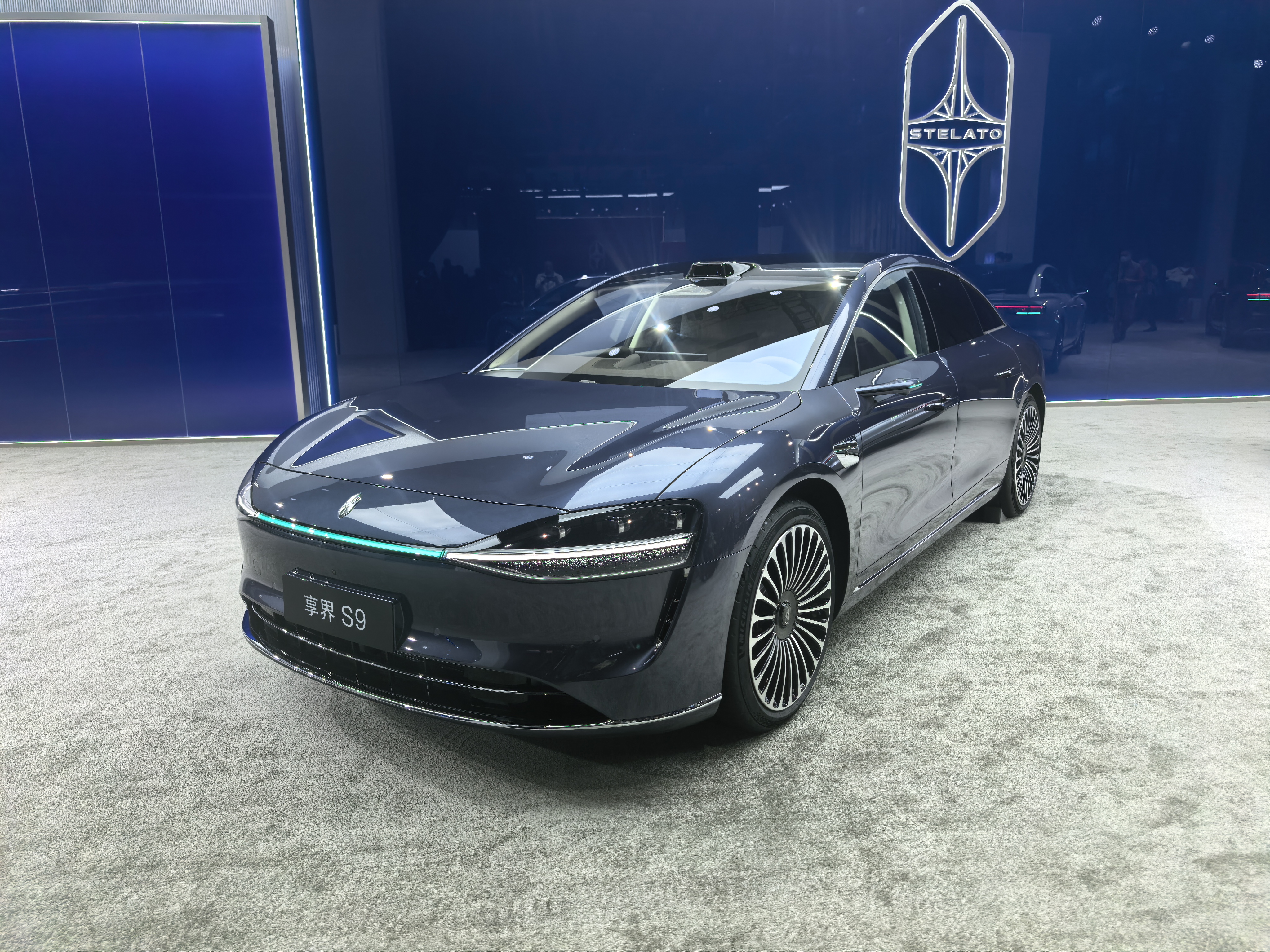 享界S9纯电800V高压平台_享界S9增程版华为雪鸮系统_享界