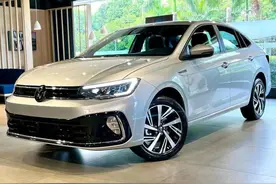 试驾大众朗逸XR：手握十万块，能买有LED大灯和Carplay的大众？图片