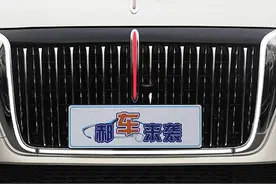 新车全系优惠后仅售12.88万起？推荐中配四驱版，红旗HS5导购解析图片