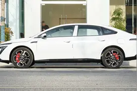 日产N7为何“闭眼入”？智驾、快充、大空间都有，你还挑啥？