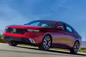 本田第11代雅阁在美国发售，起售价约18.8万人民币图片