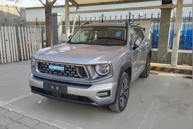 细数哈弗二代大狗PHEV几个贴心设计，对外放电和露营灯好评不断图片