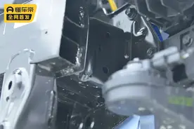 现代伊兰特N拆车：进口原厂是“这样”，到了国内变成“那样”？图片