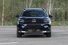 售价18.27万元，雪铁龙天逸C5 AIRCROSS冠军版上市，竞争本田CR-V图片