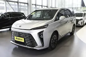 别克GL8用养成本图片