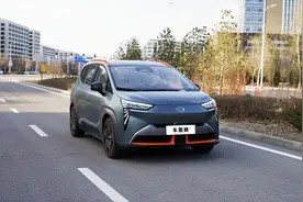 试驾广汽埃安AION Y：适合城市通勤代步，有亮点，也有槽点图片