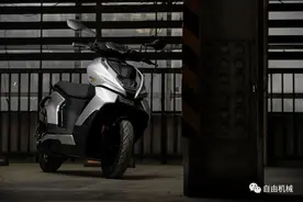 打开传统思想的钥匙，试驾极核AE8 S+图片