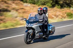 本田新款摩托亮相2023上海车展，其中一个是神车！图片