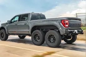 折合人民币280万，最大扭矩911牛·米，福特F-150猛禽6X6诞生图片