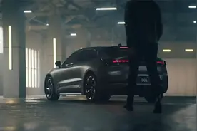 全面焕新 + 价格下探：极氪 001 新款对比老款详解