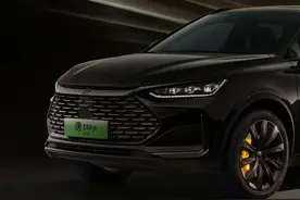 8月25日开启预售，比亚迪唐DM-p战神版配黑色车身，带黄色卡钳图片