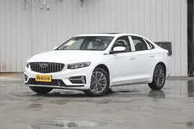 鉴车一分钟：月均花费3724元，搭载2.0T+7DCT的吉利星瑞怎么样？图片