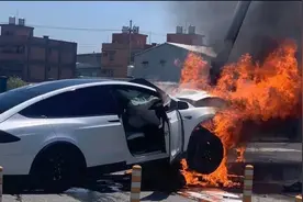 三元锂电如此易燃，为什么新能源车都不愿选更稳定的磷酸铁锂？图片