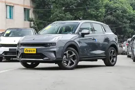 一般汽车轮胎多少公里进行更换图片