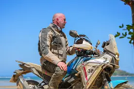 外媒路试评测春风450MT-一款绝对物超所值的小排量ADV图片