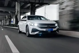 帕萨特330TS城市驾驶体验，超长“待机”省心图片