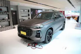 解读奥迪Q6，车长近5米1，还有V6动力可选，比宝马X5值吗？图片