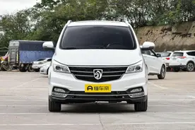 详解宝骏730，外观耐看，7座布局很实用，搭载1.5T发动机图片