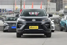广汽丰田威兰达，有必要选2.0L四驱尊贵版，安全舒适，还省油图片