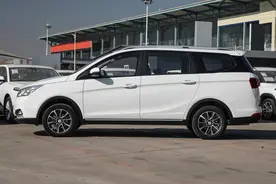 建议打工族开经济型MPV，这两款车，三大件可靠，家用自驾游都行图片