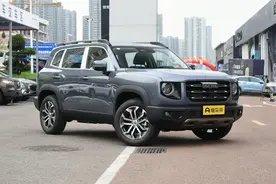 2.0T四驱还带锁哈弗大狗越野能力不一般图片