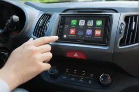 为什么熄火听歌容易亏电，汽车音响的功率很大吗？图片