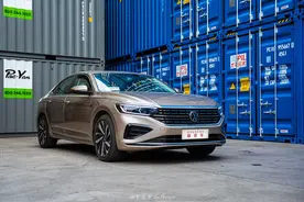 老将披新衣，双前脸设计加持，新帕萨特能带来哪些惊喜？图片