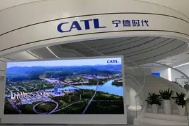 电芯价格降50%！宁德时代一出手 电车价格都得降？图片