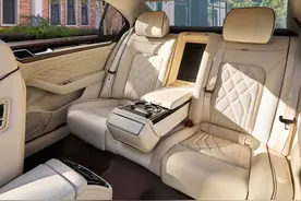 大众辉昂，有着奥迪A6的级别，卖A4的价格，为何无人问津图片