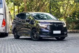 新款本田奥德赛到店，换装新内饰，车长增加，搭载2.0升混动系统图片