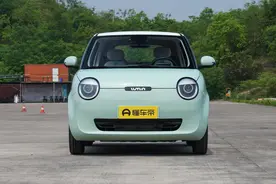 长安新能源迷你两门电车糯玉米Lumin、欢迎来试驾图片