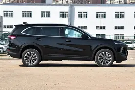 22.99万的昂科威Plus：真丑！16.99万的昂科威Plus：月销14118辆图片