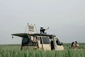 继露营之后，咖啡车也火了，年轻人都爱哪辆咖啡车？图片