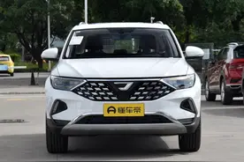 大众子品牌实力如何？体验捷达VS7，配1.4T引擎底盘调校舒适！图片