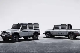 英力士硬派越野海外亮相，搭载3.0T汽油/柴油动力，明年上市图片