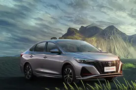 盘点5款燃油家轿：都是“地板价”，6万能买自动挡图片