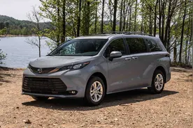 广汽丰田赛纳SIENNA疑似售价曝光，或27.68万起售，硬抗别克GL8图片