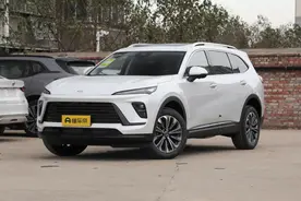 昂科威 2024款 昂科威Plus 28T 两驱白金版车型大概如何？图片