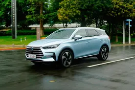 底盘适应性更高 驾乘质感提升 比亚迪唐DM- i冠军版试驾测评图片