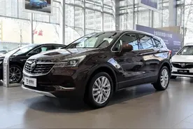 美系油老虎车型，但动力性能不俗，实拍昂科威图片