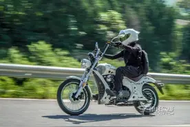 不到150cc的自动挡巡航适合成为新手的第一台摩托车吗？图片