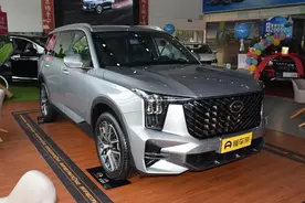 广汽传祺GS8强动力+低油耗！如何兼具图片